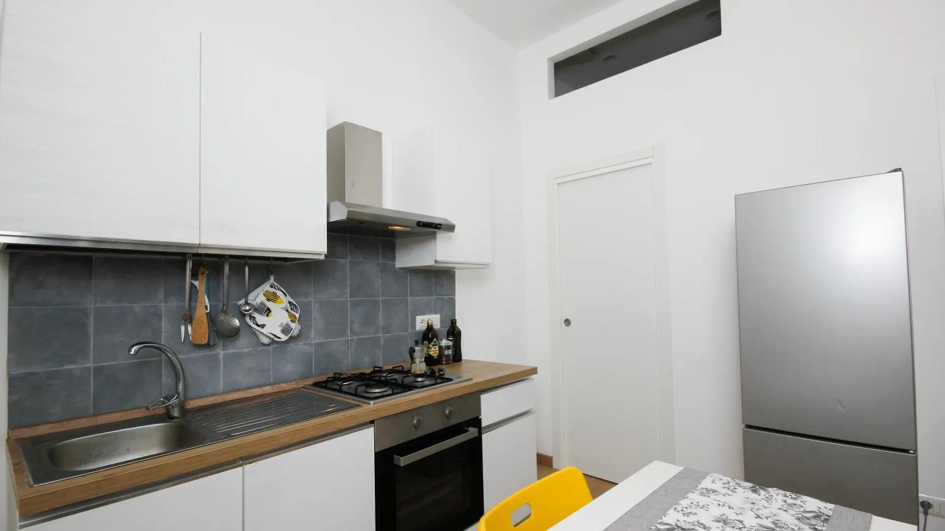Desdemona Rooms Naples